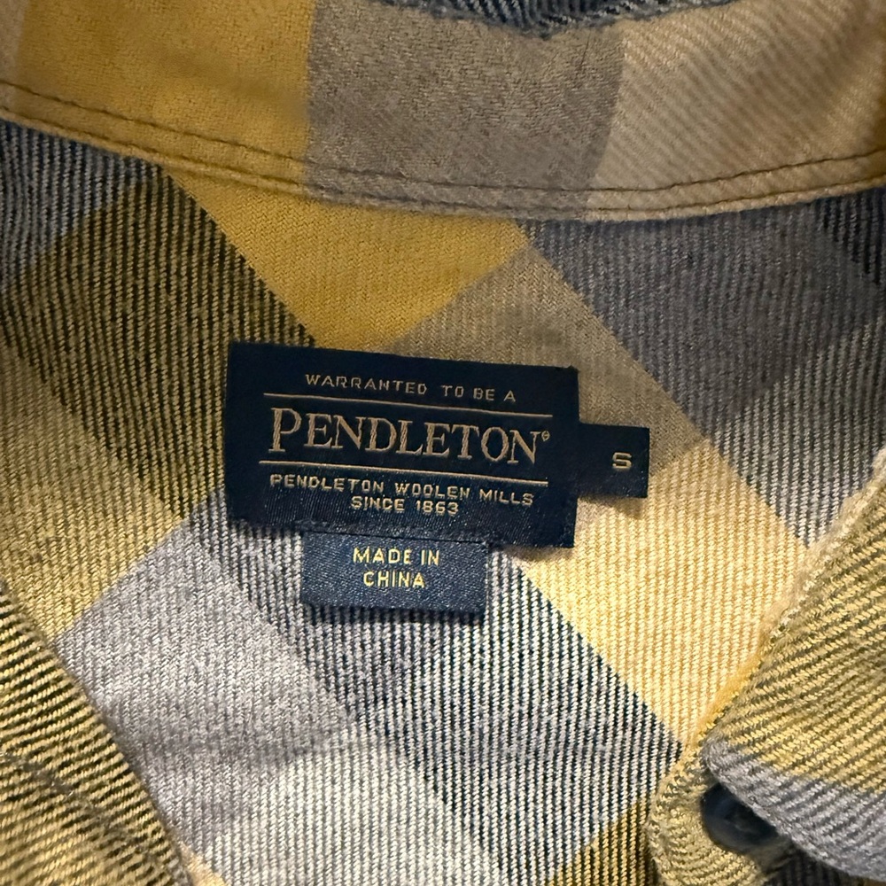 Women’s Pendleton Plaid Flannel